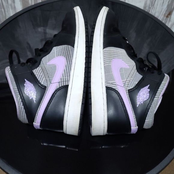 Womens 8 Kids 6.5 Black and Purple Sneakers - Picture 7 of 13